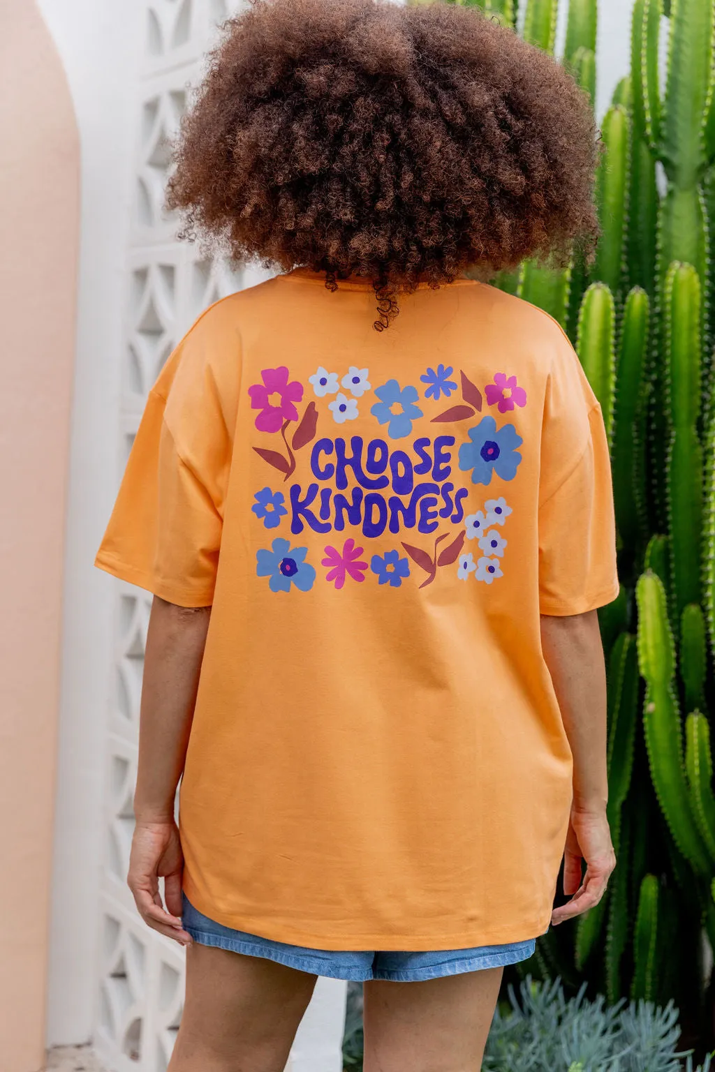 Choose Kindness Tee in Peach