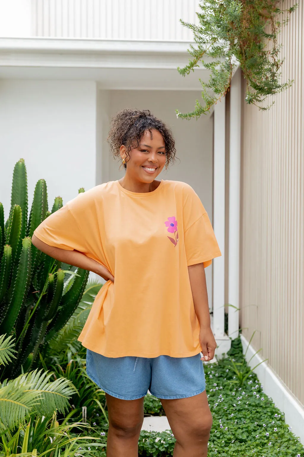Choose Kindness Tee in Peach