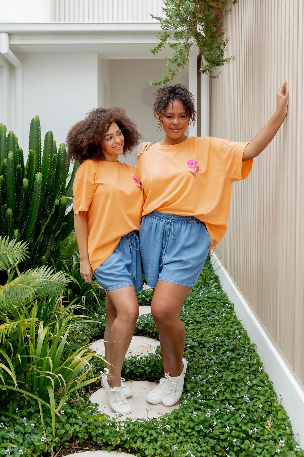 Choose Kindness Tee in Peach