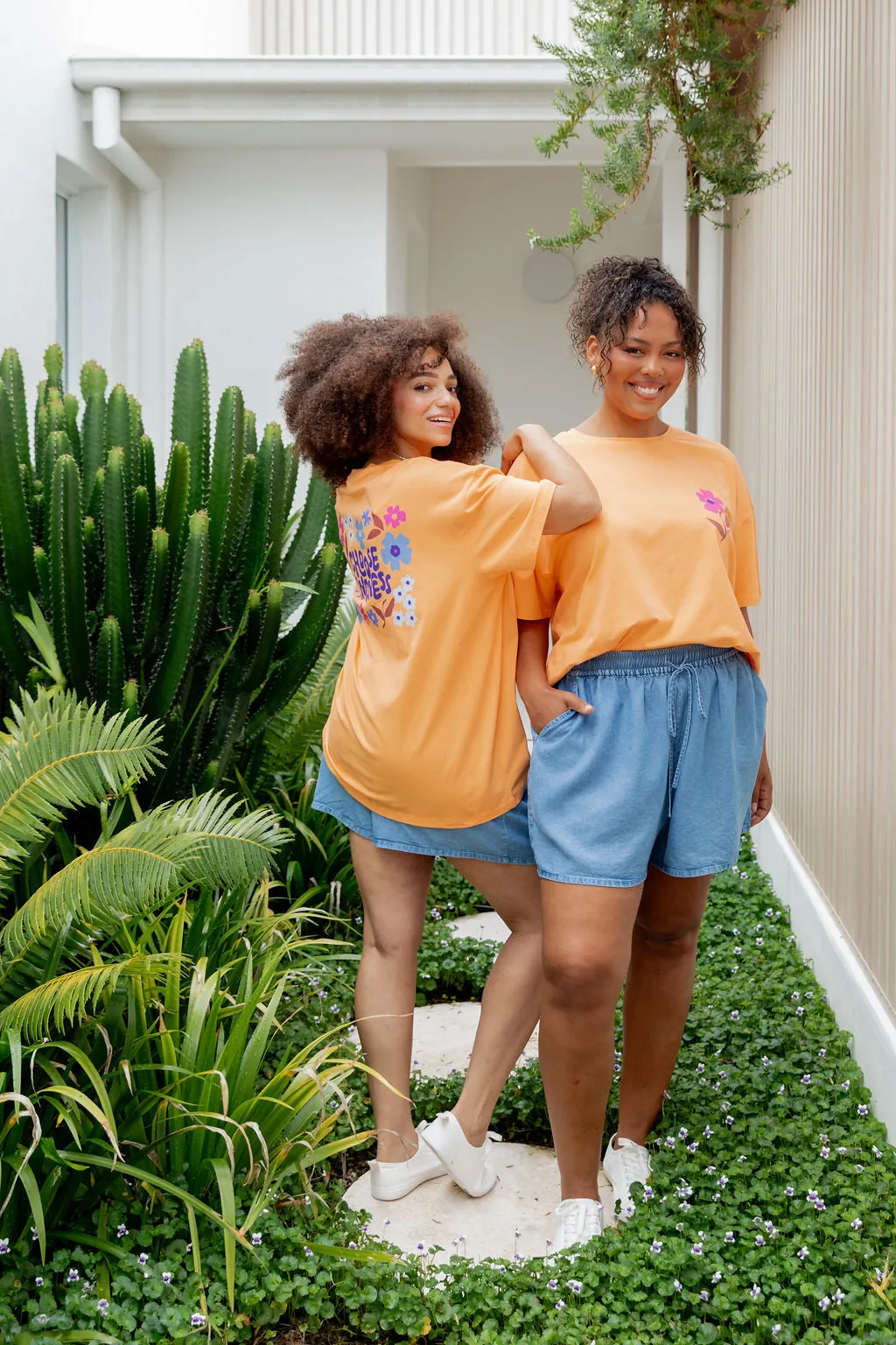 Choose Kindness Tee in Peach