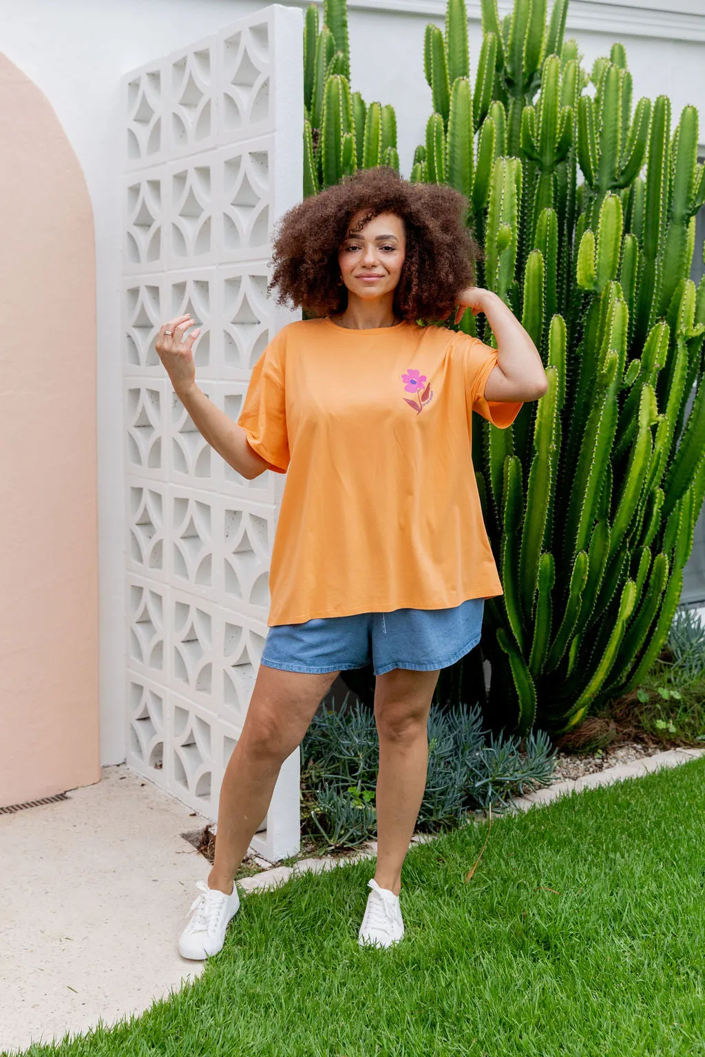 Choose Kindness Tee in Peach