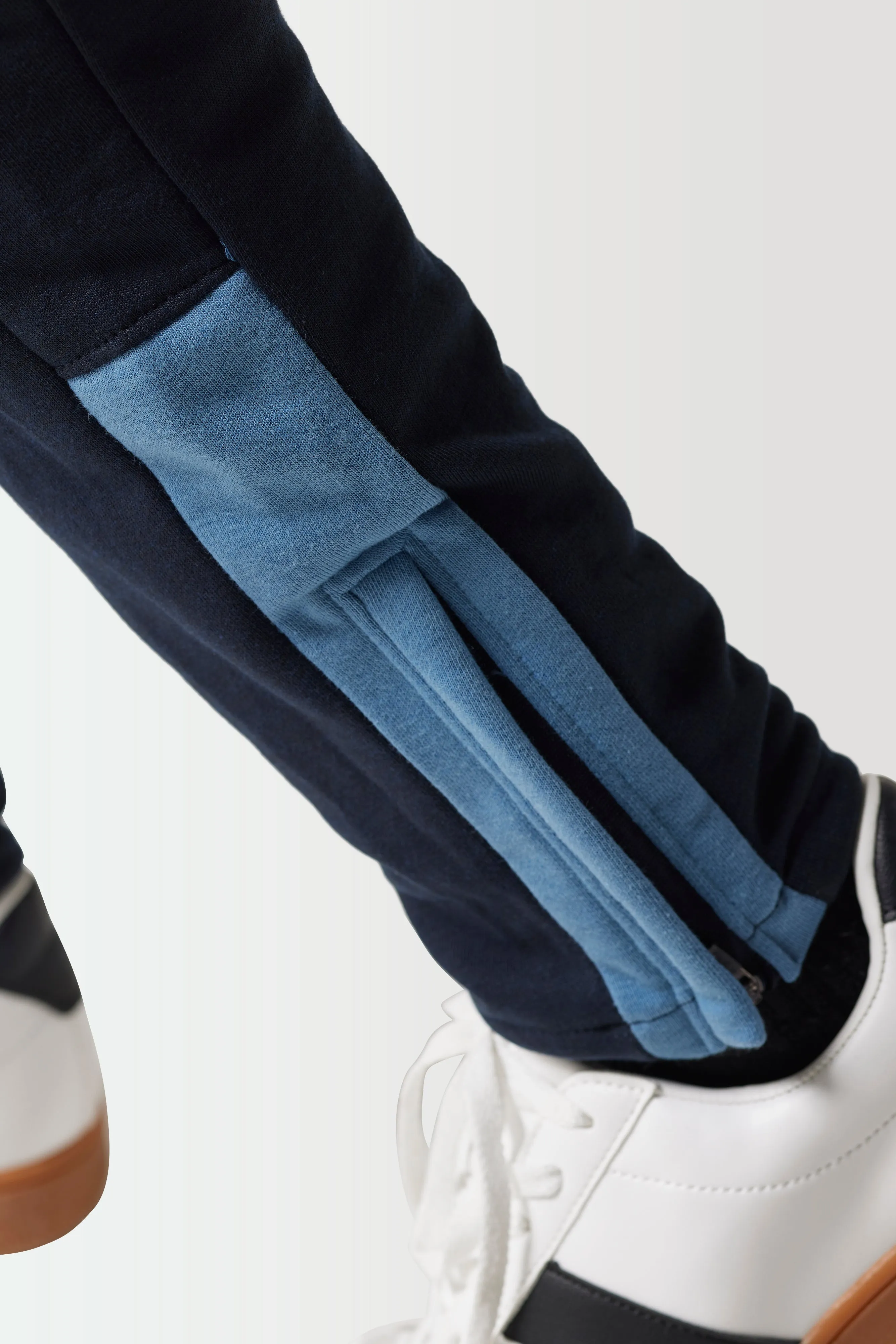 Colour Block Slim Fit Joggers - Navy / Elemental Blue