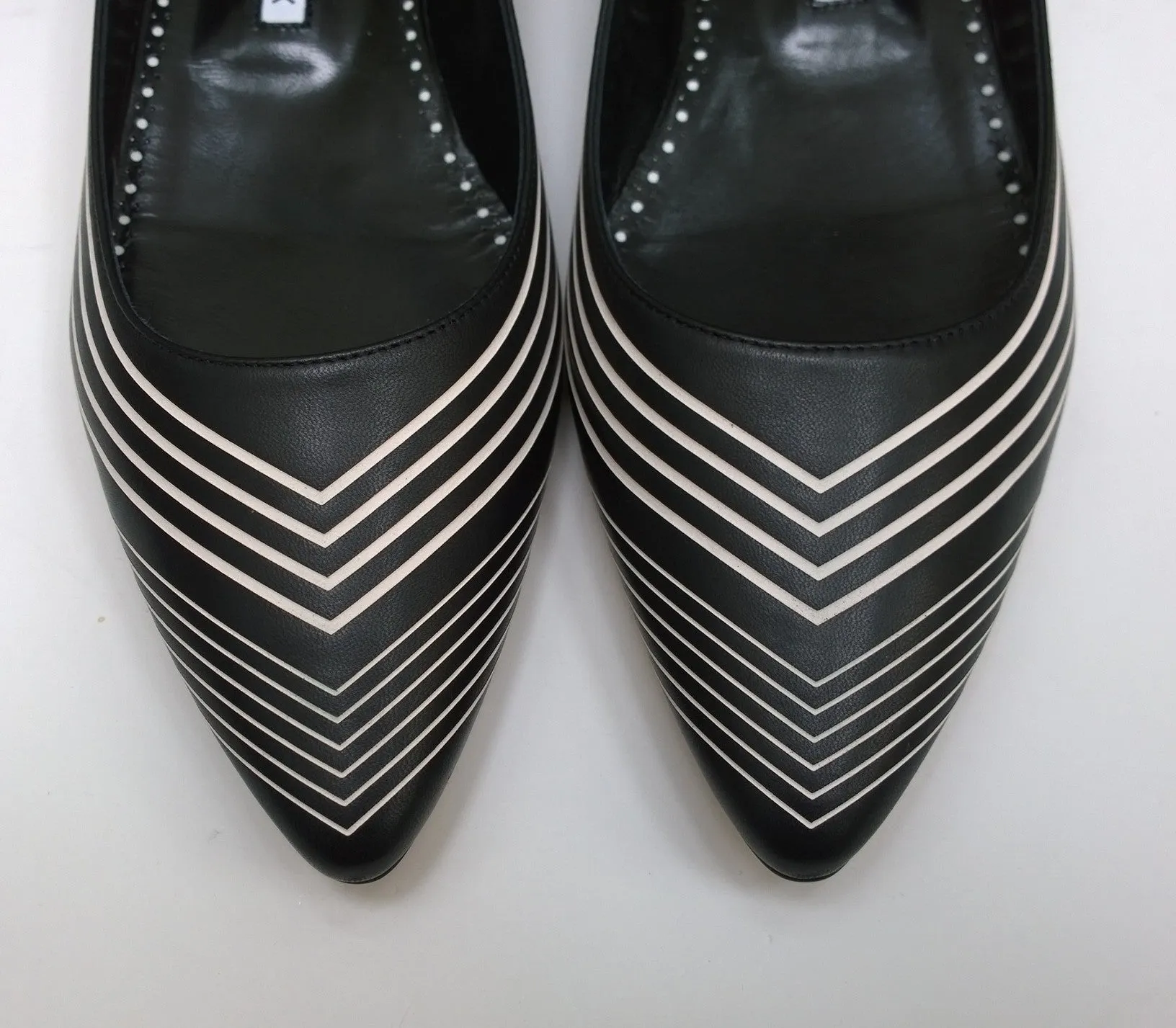 Manolo Blahnik Waldayaflat in Black Nappa Leather with White Gradation Stripes Shoes Flats
