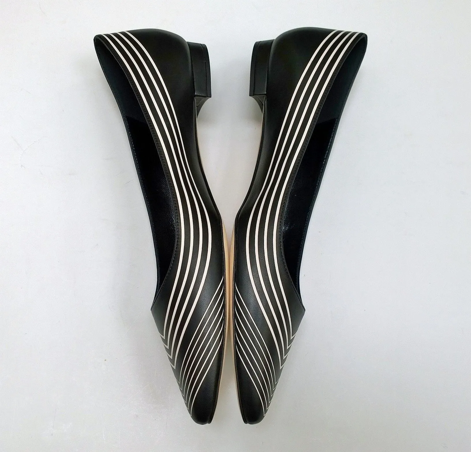 Manolo Blahnik Waldayaflat in Black Nappa Leather with White Gradation Stripes Shoes Flats