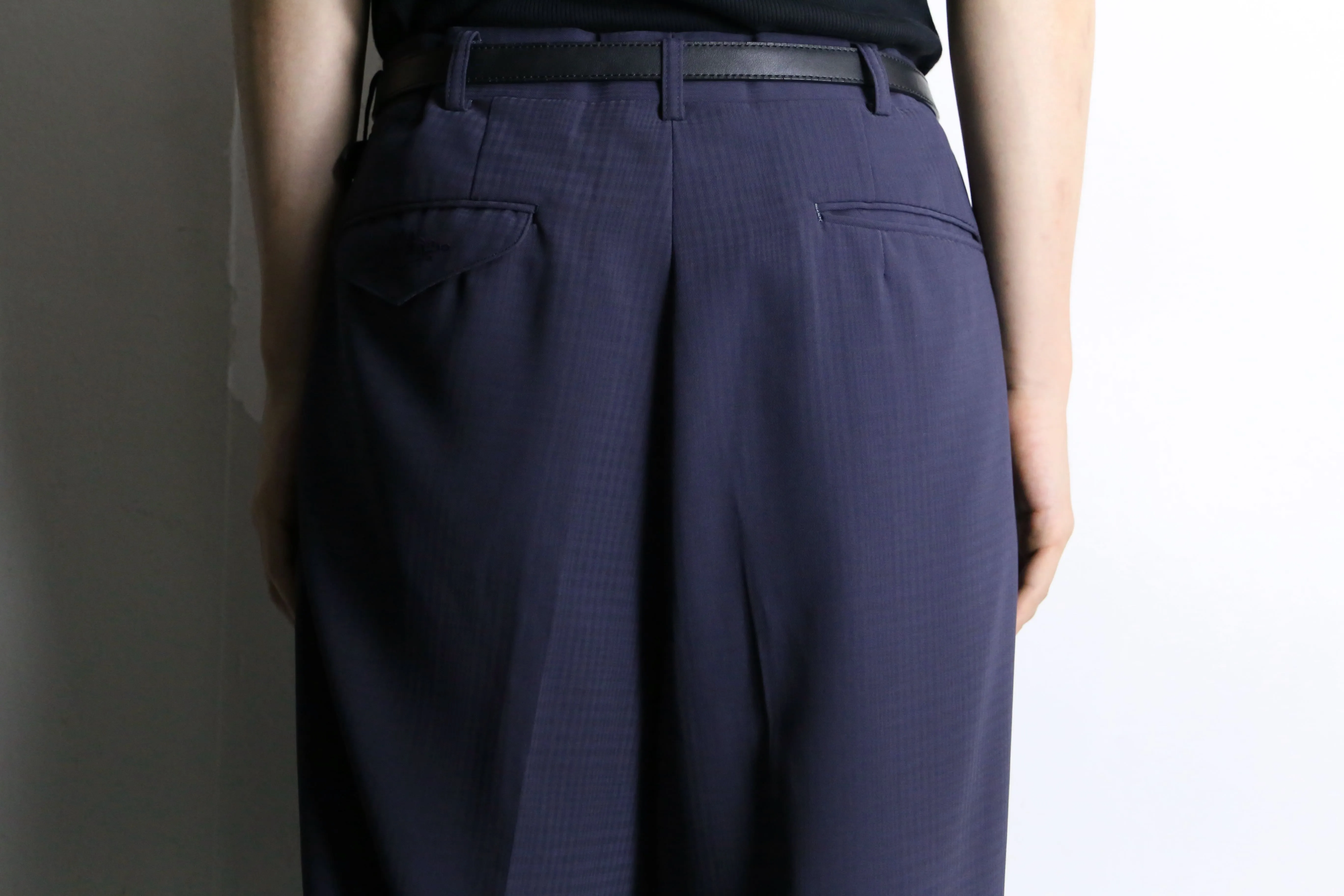 navy center press straight slacks