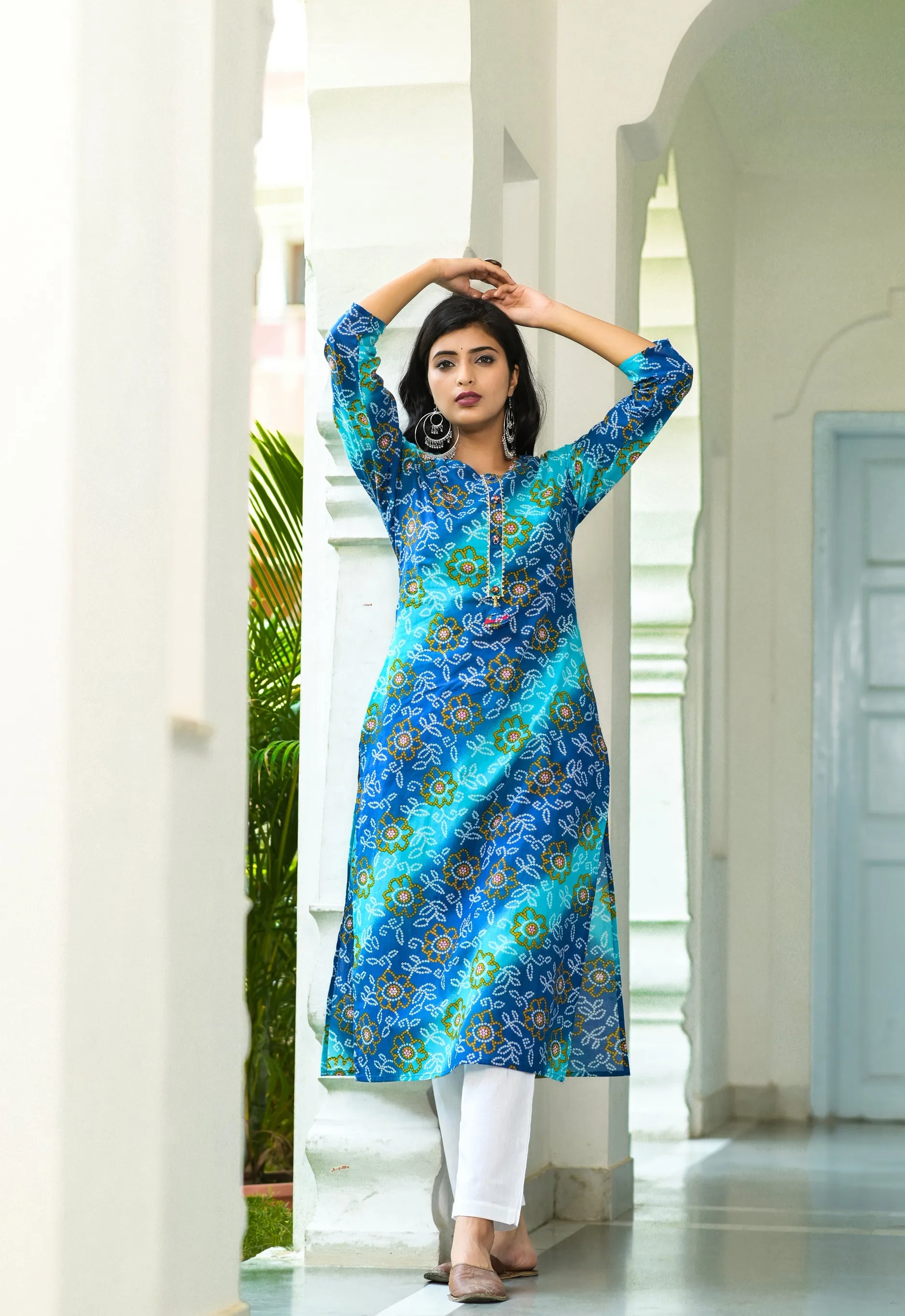 Women Blue Bandhani Printed Kurta