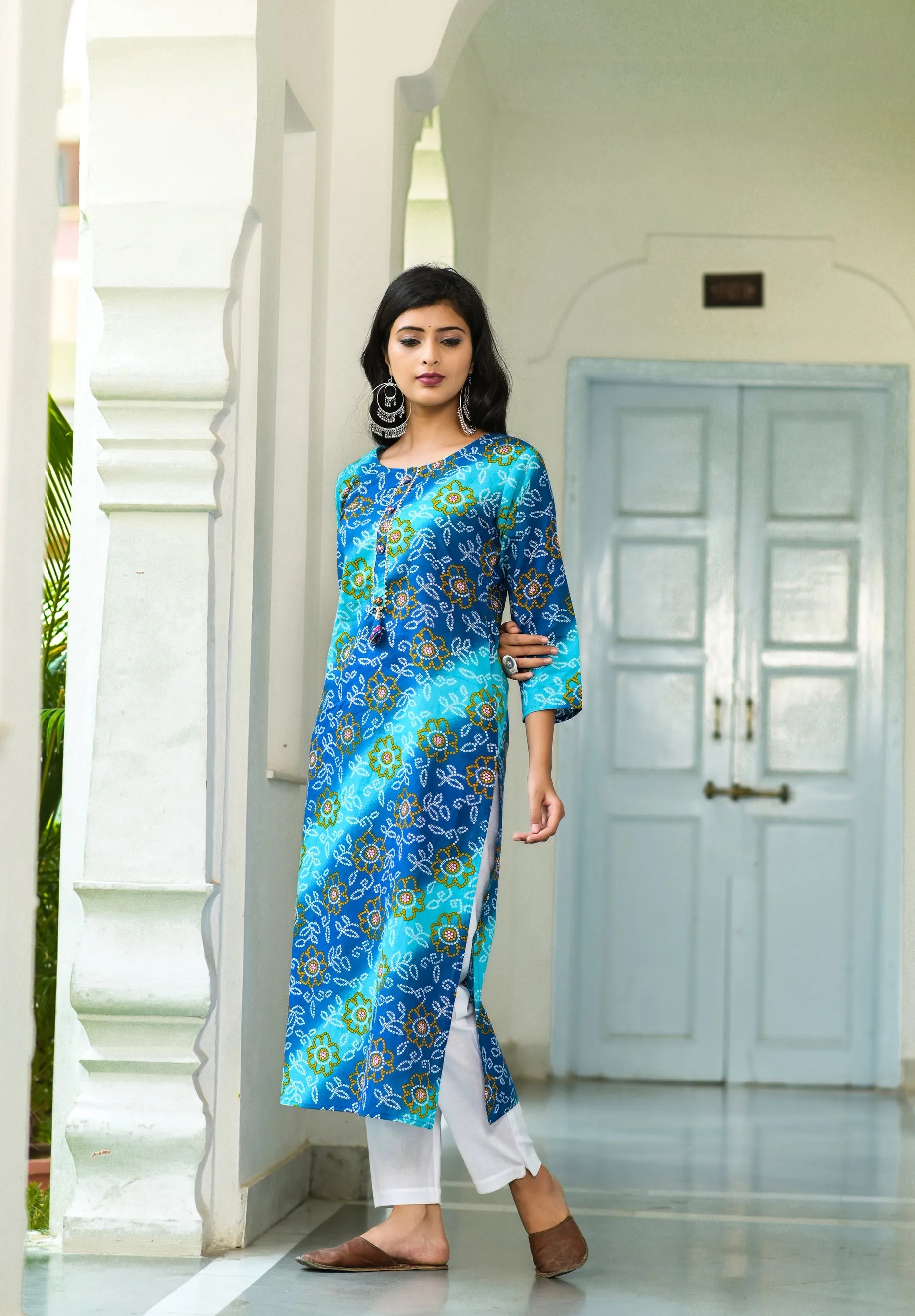 Women Blue Bandhani Printed Kurta