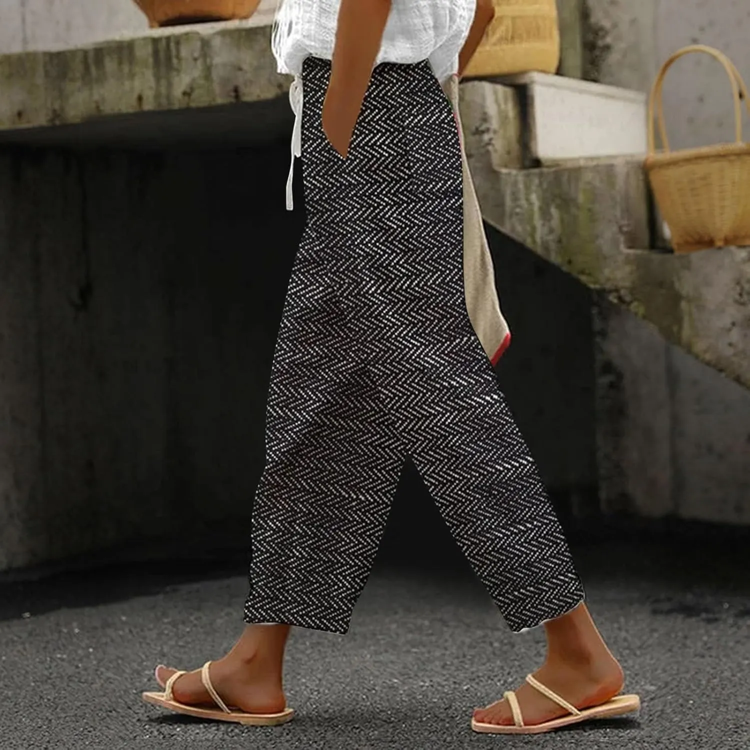 Women's Cropped Linen Capris with Pockets, Adjustable Waist Wide-Leg Trousers Beach Vacations Casual Outdoor