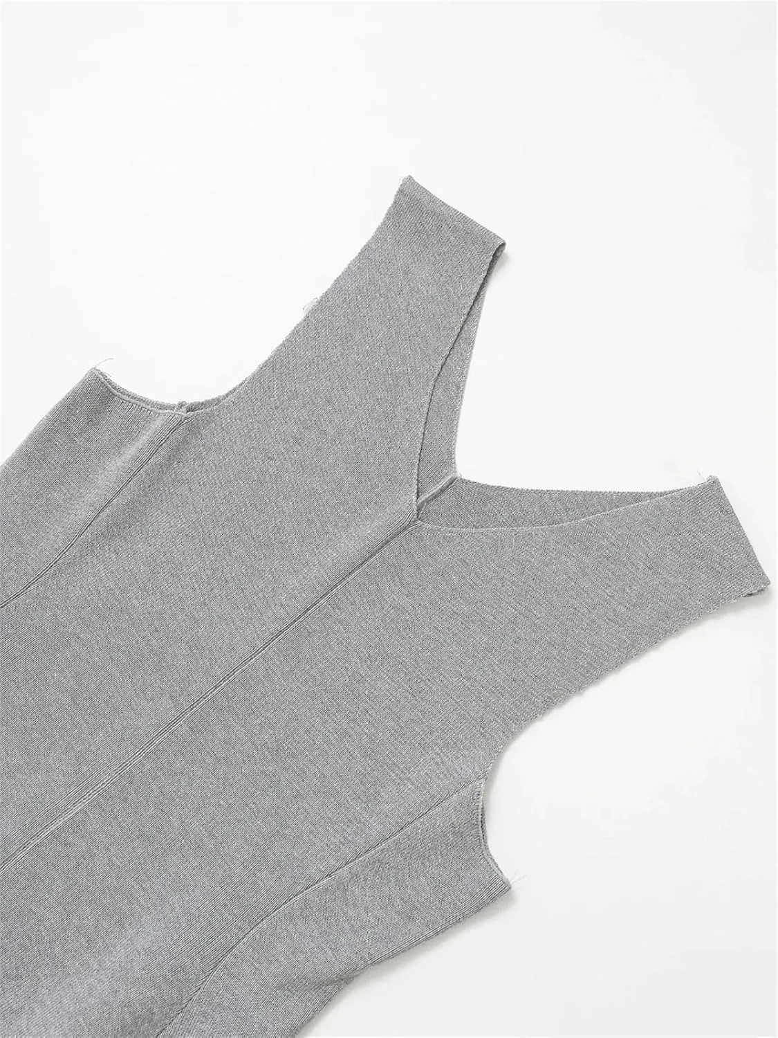 Women's Textured Ruffle Camisole V Neck Sleeveless Loose Hem Solid Color Casual Tops
